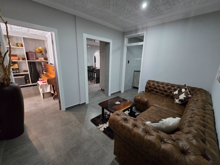 4 Bedroom Property for Sale in Potchefstroom South North West